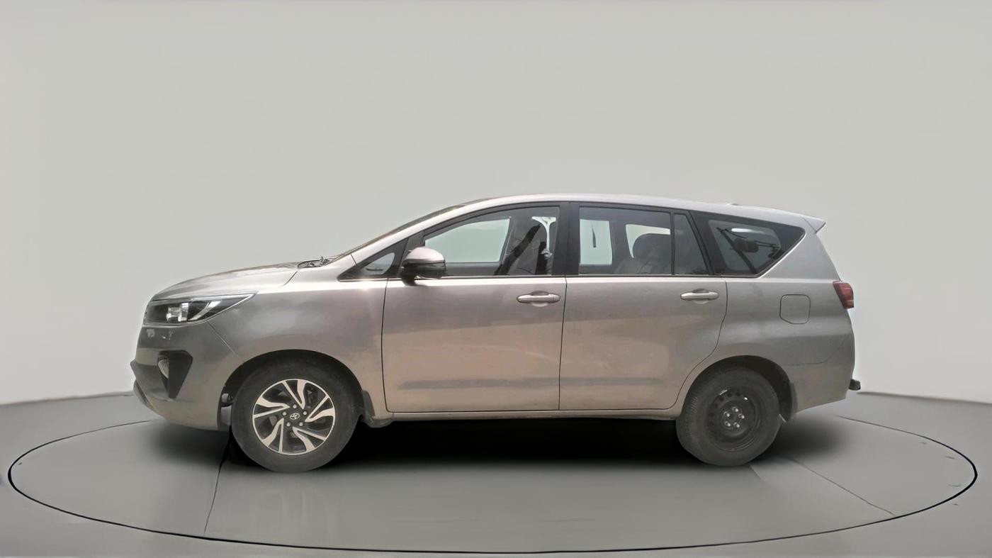 2021 Toyota Innova Crysta 2.4 GX AT 8 STR, Diesel, Automatic, 94,842 km, exterior