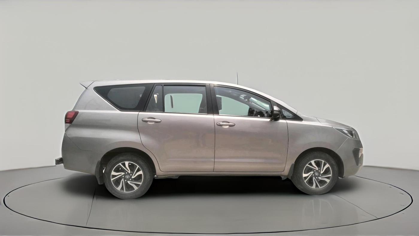 2021 Toyota Innova Crysta 2.4 GX AT 8 STR, Diesel, Automatic, 94,842 km, exterior