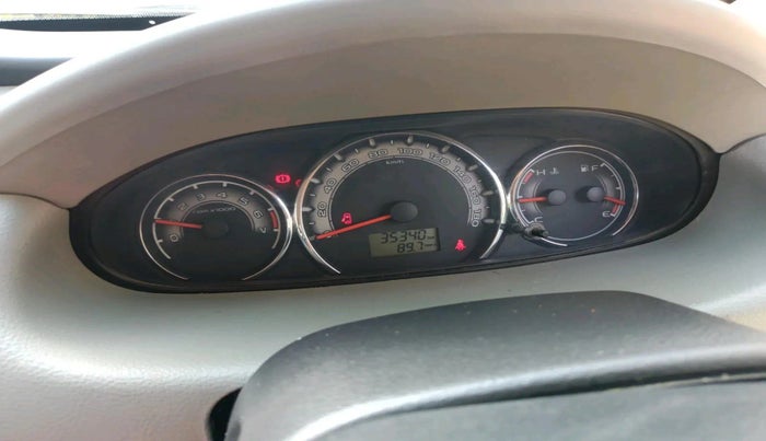 2017 Mahindra NUVOSPORT N8, Diesel, Manual, 35,340 km, interior