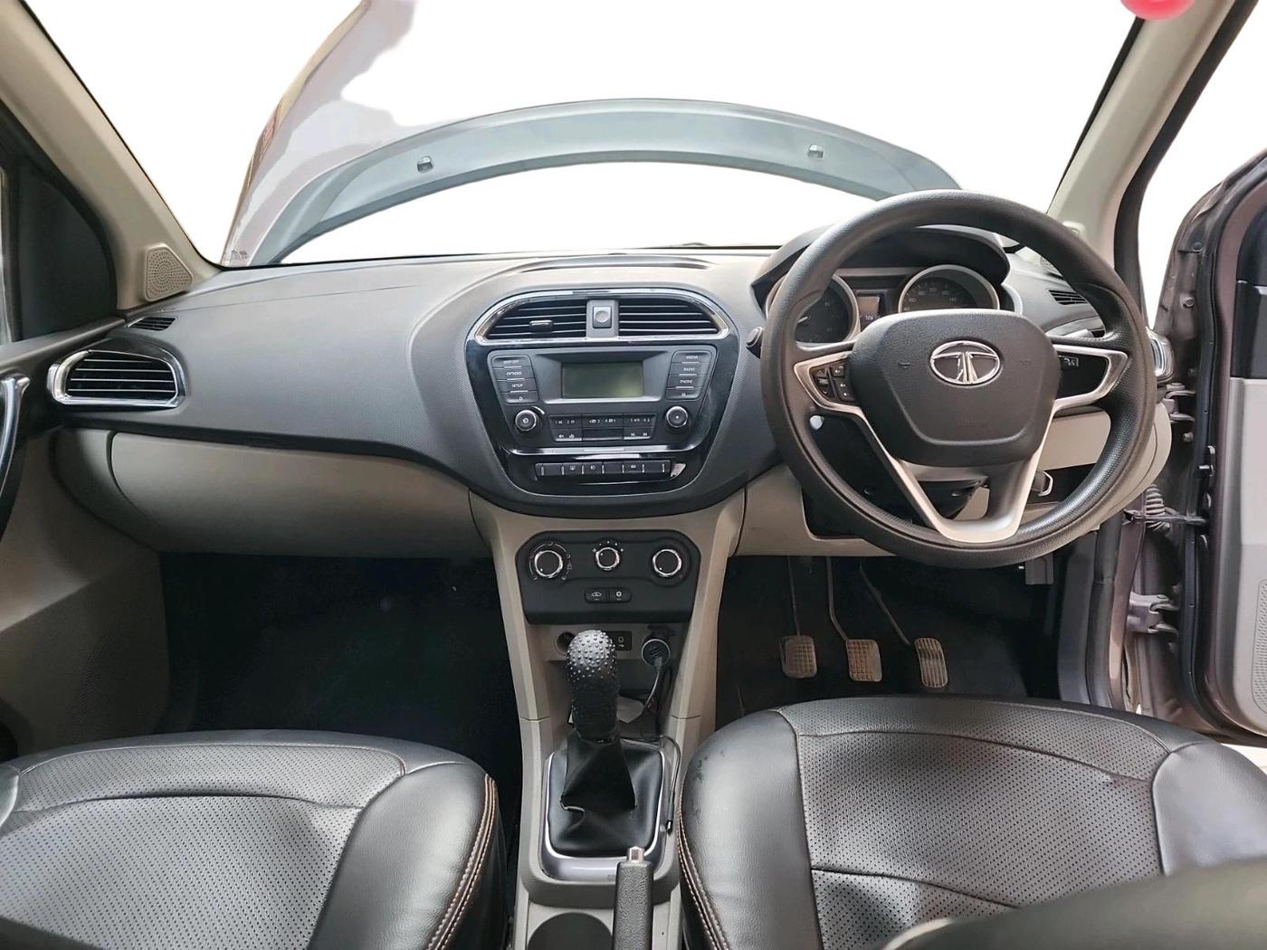 2016 Tata Tiago XZ PETROL, Petrol, Manual, 70,678 km, interior