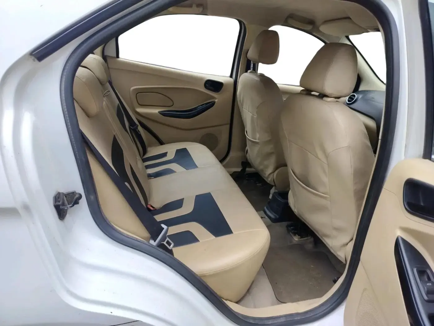 2017 Ford Figo Aspire TREND 1.2 PETROL, Petrol, Manual, 50,662 km, interior