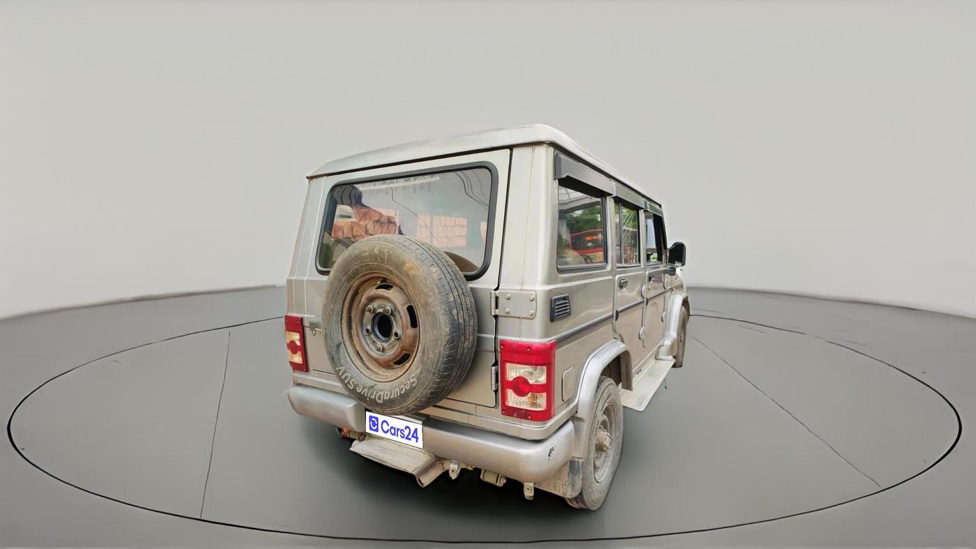 2011 Mahindra Bolero SLE BS-III, Diesel, Manual, 2,84,840 km, exterior