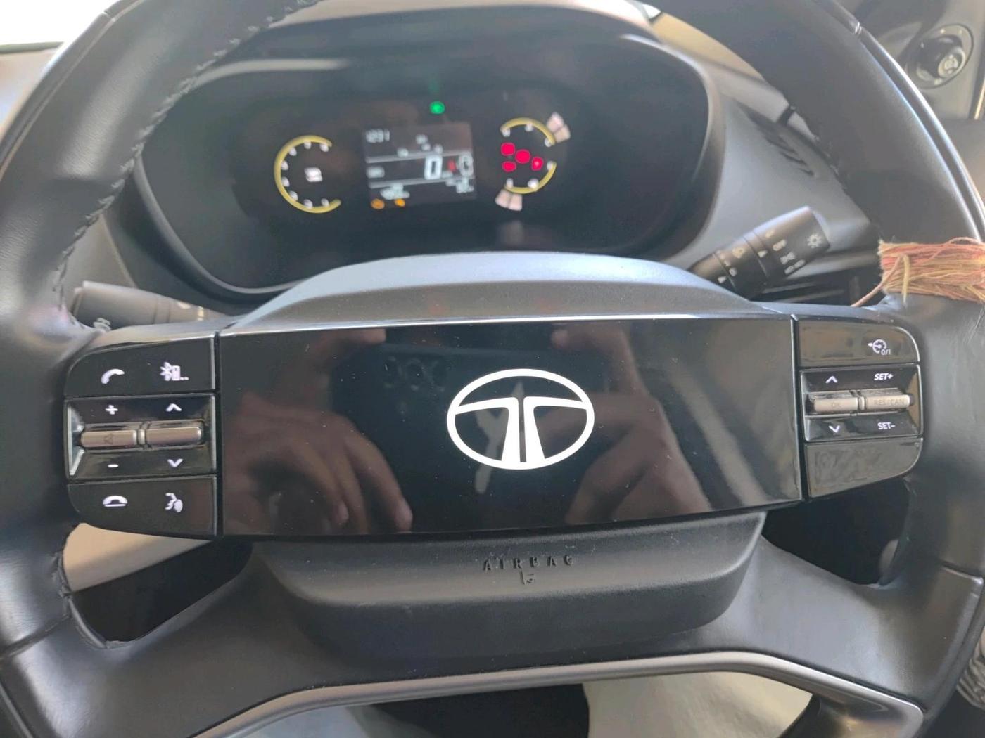 2024 Tata Curvv Creative S 1.2 Petrol 6MT, Petrol, Manual, 4,956 km, interior