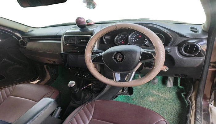 2021 Renault Duster RXS 1.3 TURBO PETROL MT, Petrol, Manual, 81,680 km, interior