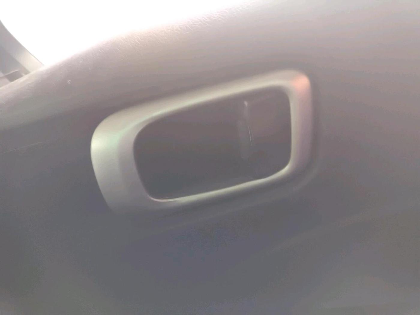 2019 Hyundai VENUE SX 1.0 TURBO, Petrol, Manual, 58,868 km, interior
