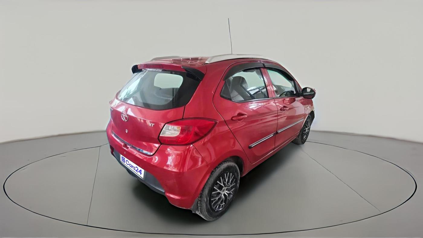2018 Tata Tiago XT PETROL, Petrol, Manual, 84,367 km, exterior
