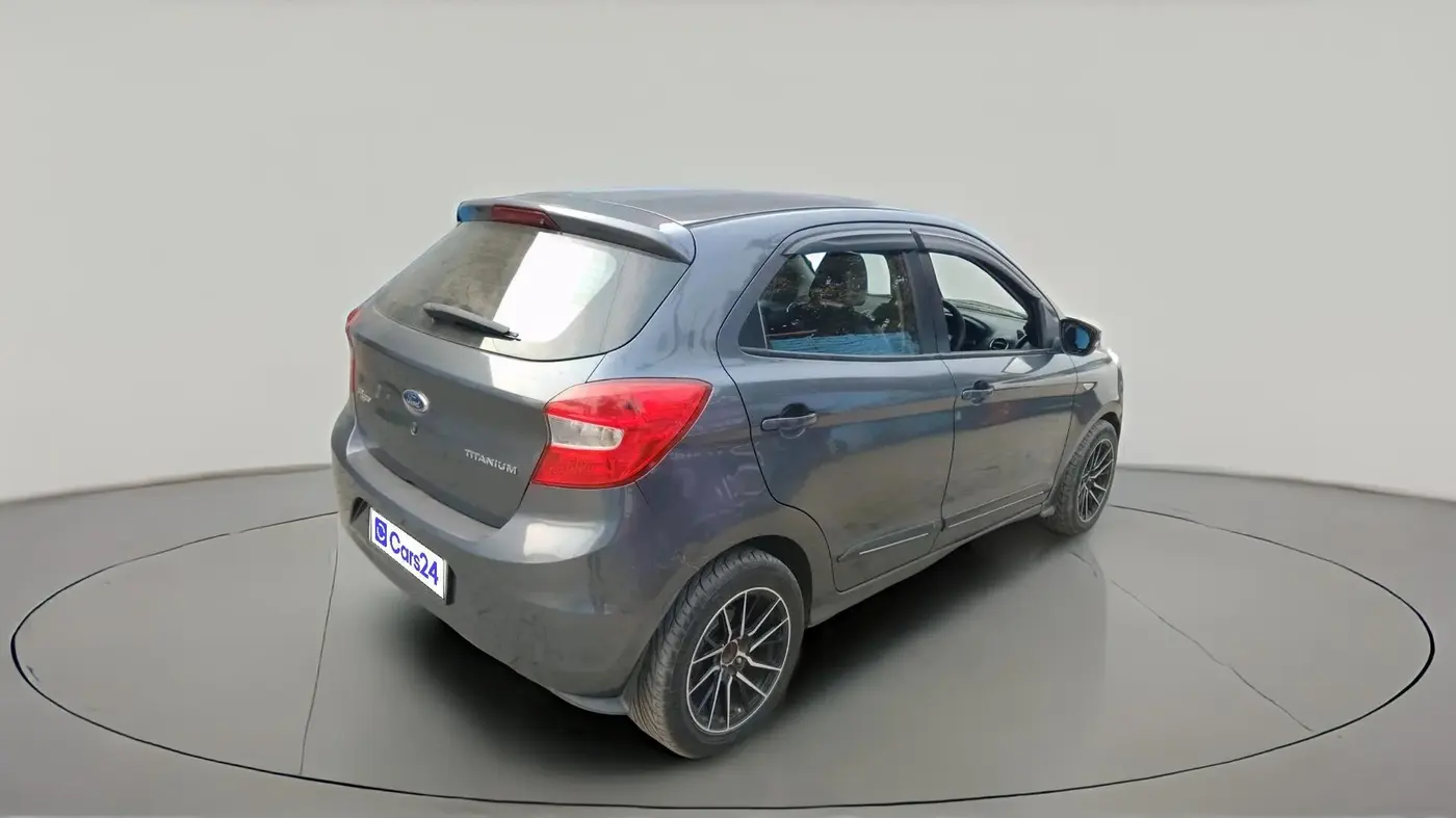 2015 Ford New Figo TITANIUM 1.2 PETROL MT, Petrol, Manual, 80,459 km, exterior