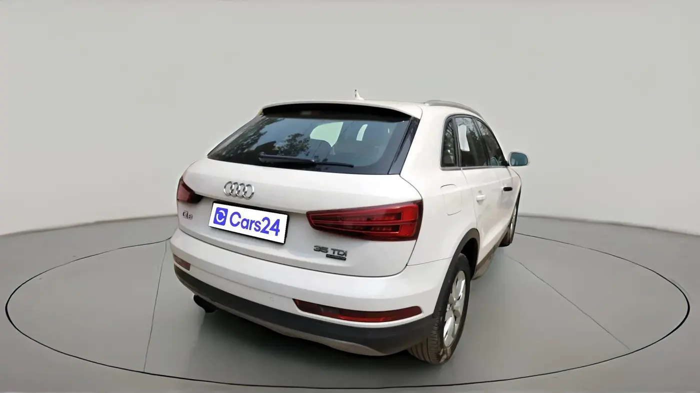 2016 Audi Q3 35 TDI Quattro, Diesel, Automatic, 79,635 km, exterior