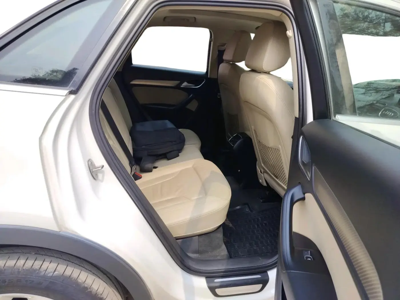 2016 Audi Q3 35 TDI Quattro, Diesel, Automatic, 79,635 km, interior
