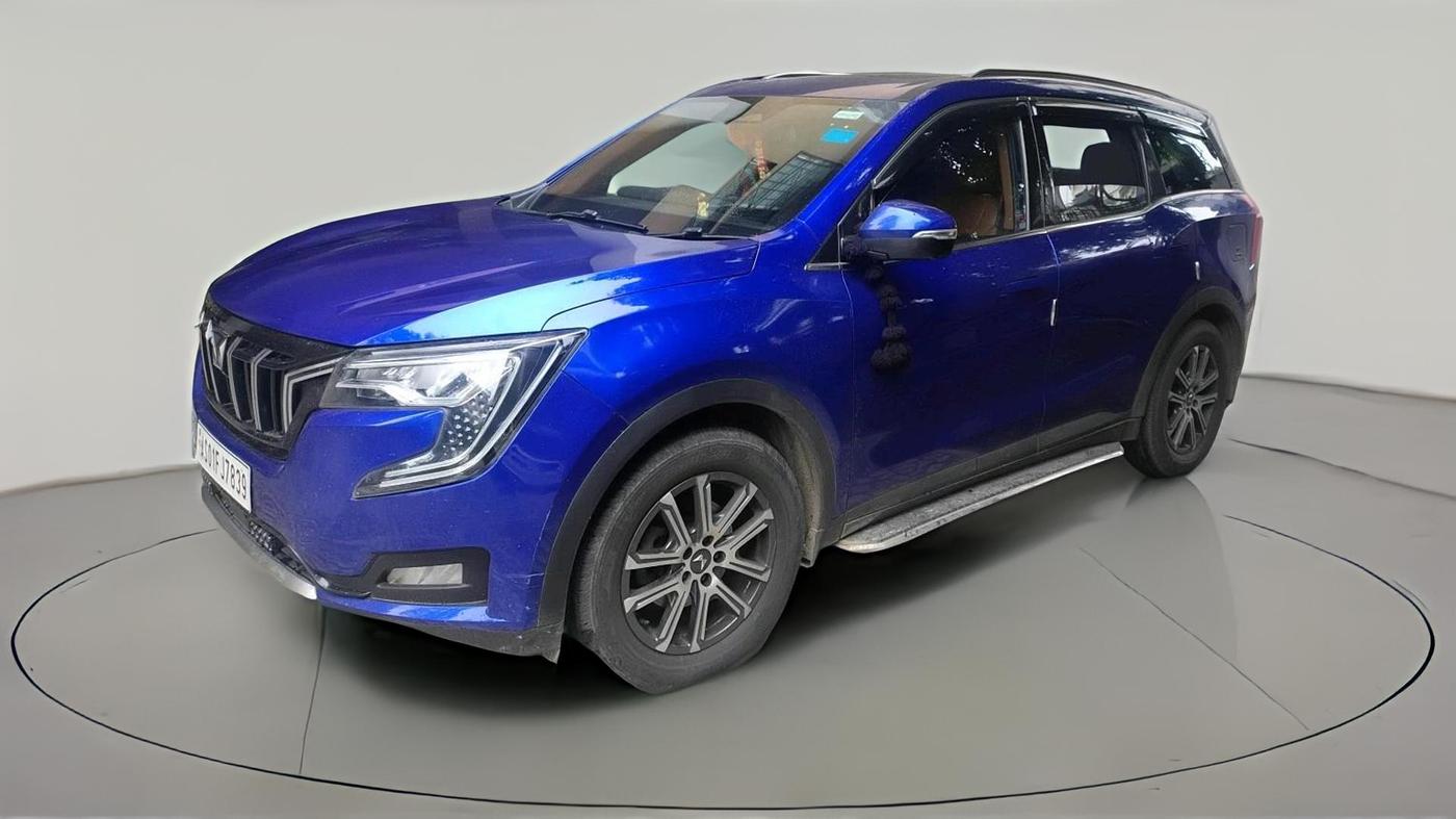 2022 Mahindra XUV700 AX 7 LUXURY P AT 7 STR, Petrol, Automatic, 38,838 km, exterior