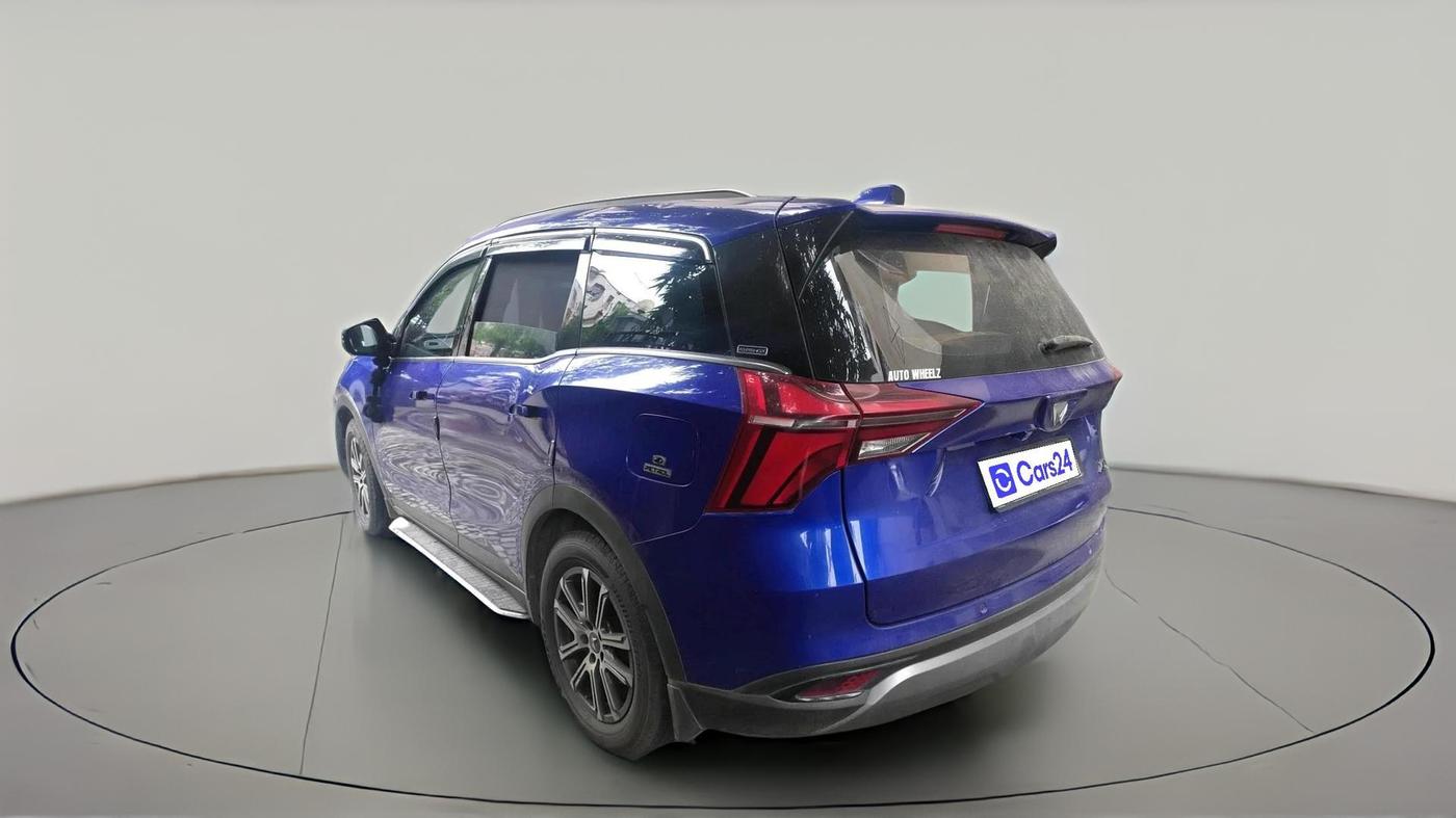2022 Mahindra XUV700 AX 7 LUXURY P AT 7 STR, Petrol, Automatic, 38,838 km, exterior