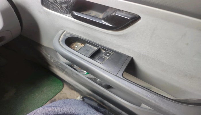 2021 Tata ALTROZ XE PETROL, Petrol, Manual, 1,97,037 km, interior