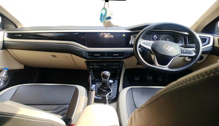 2024 Volkswagen VIRTUS HIGHLINE TSI 1.0 MT, Petrol, Manual, 7,759 km, interior