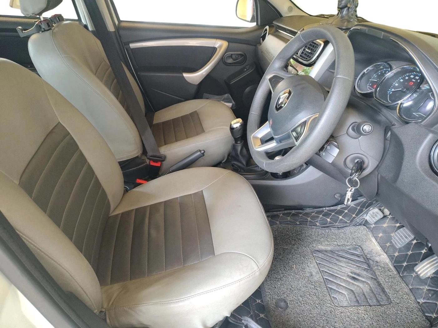 2019 Renault Duster RXS PETROL, Petrol, Manual, 51,782 km, interior