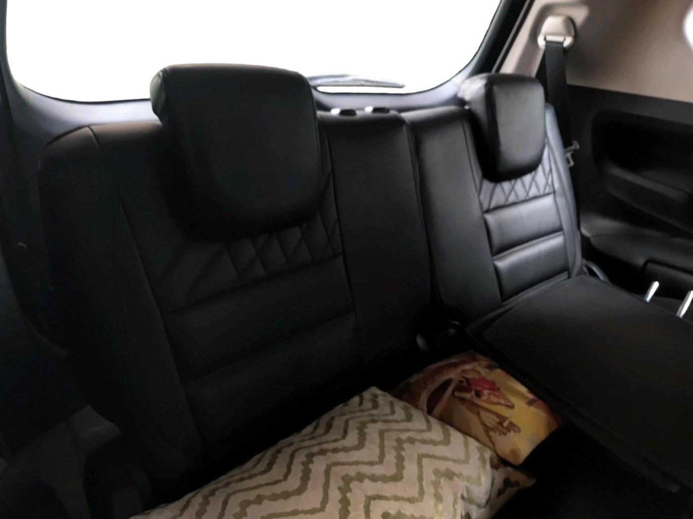 2018 Toyota Innova Crysta 2.7 GX 7 STR MT, Petrol, Manual, 75,463 km, interior