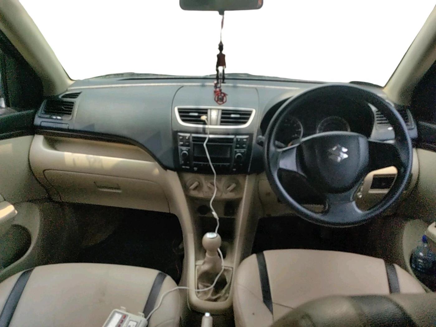 2016 Maruti Swift Dzire VXI, Petrol, Manual, 1,35,384 km, interior