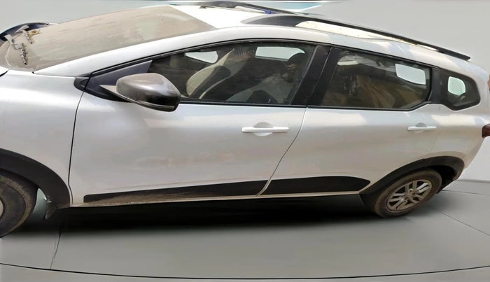 2021 Renault TRIBER RXT, Petrol, Manual, 1,20,807 km, exterior