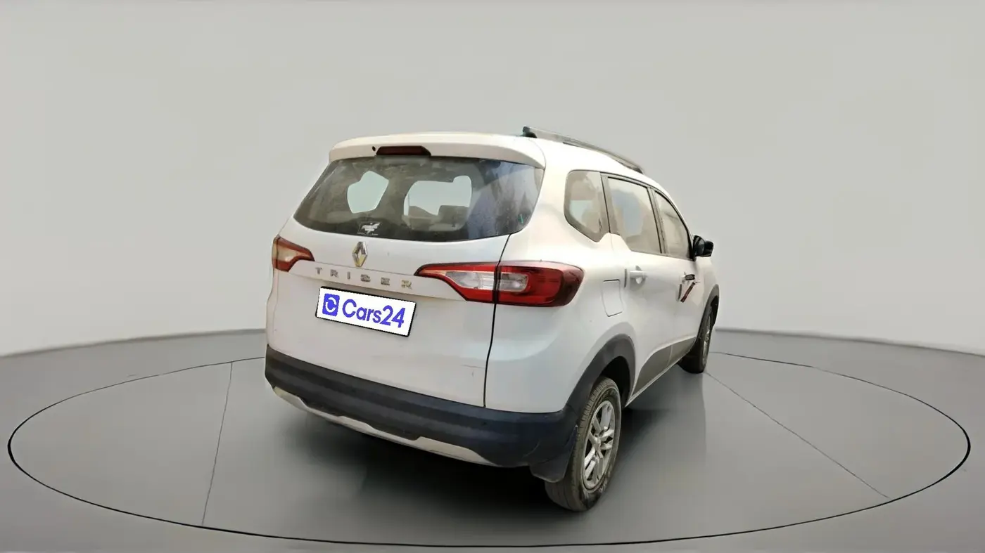 2021 Renault TRIBER RXT, Petrol, Manual, 1,20,807 km, exterior