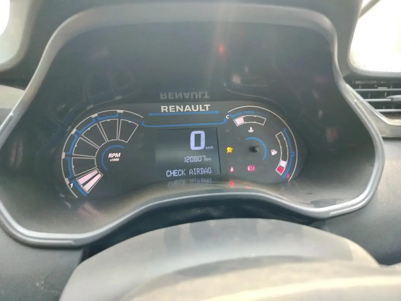 2021 Renault TRIBER RXT, Petrol, Manual, 1,20,807 km, interior