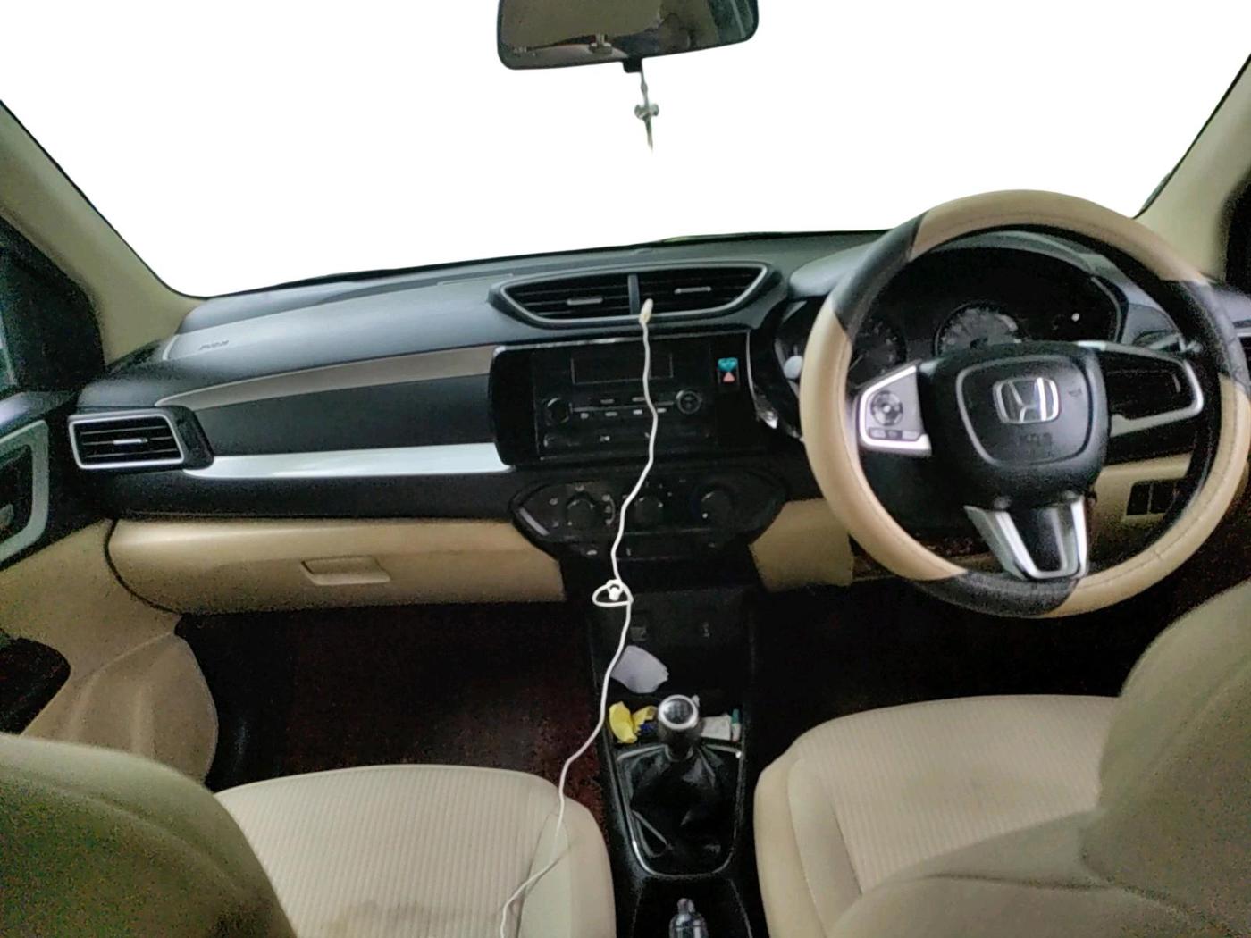 2022 Honda Amaze 1.2L I-VTEC S, Petrol, Manual, 45,583 km, interior