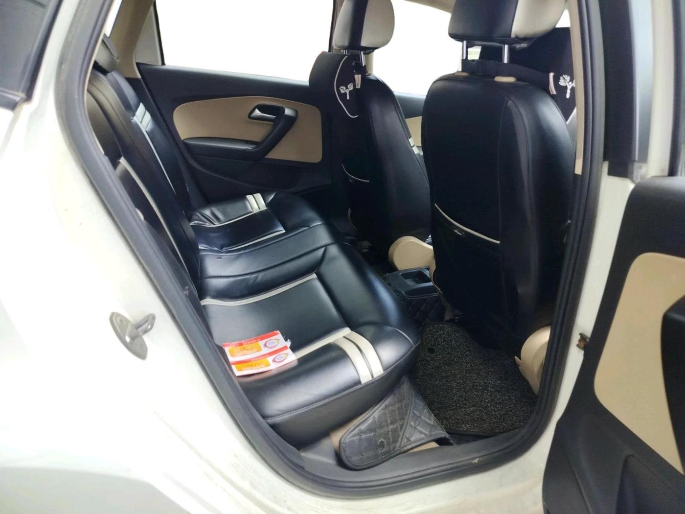 2015 Volkswagen Polo COMFORTLINE 1.2 Diesel, Diesel, Manual, 88,020 km, interior