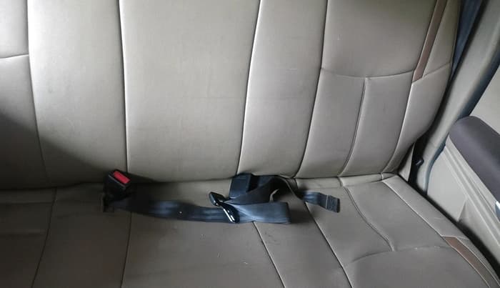 2015 Mahindra TUV300 T8, Diesel, Manual, 52,103 km, interior