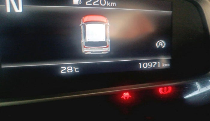 2023 KIA SONET HTX 1.0 IMT, Petrol, Manual, 10,971 km, interior