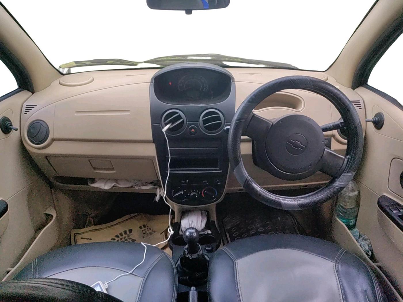 2011 Chevrolet Spark LS 1.0, Petrol, Manual, 47,326 km, interior