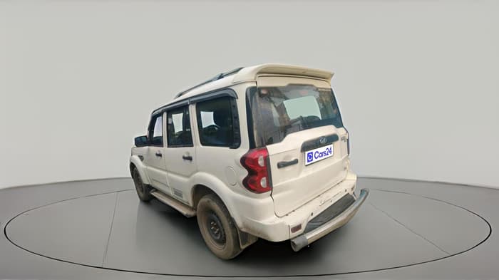 2021 Mahindra Scorpio S9, Diesel, Manual, 43,217 km, exterior