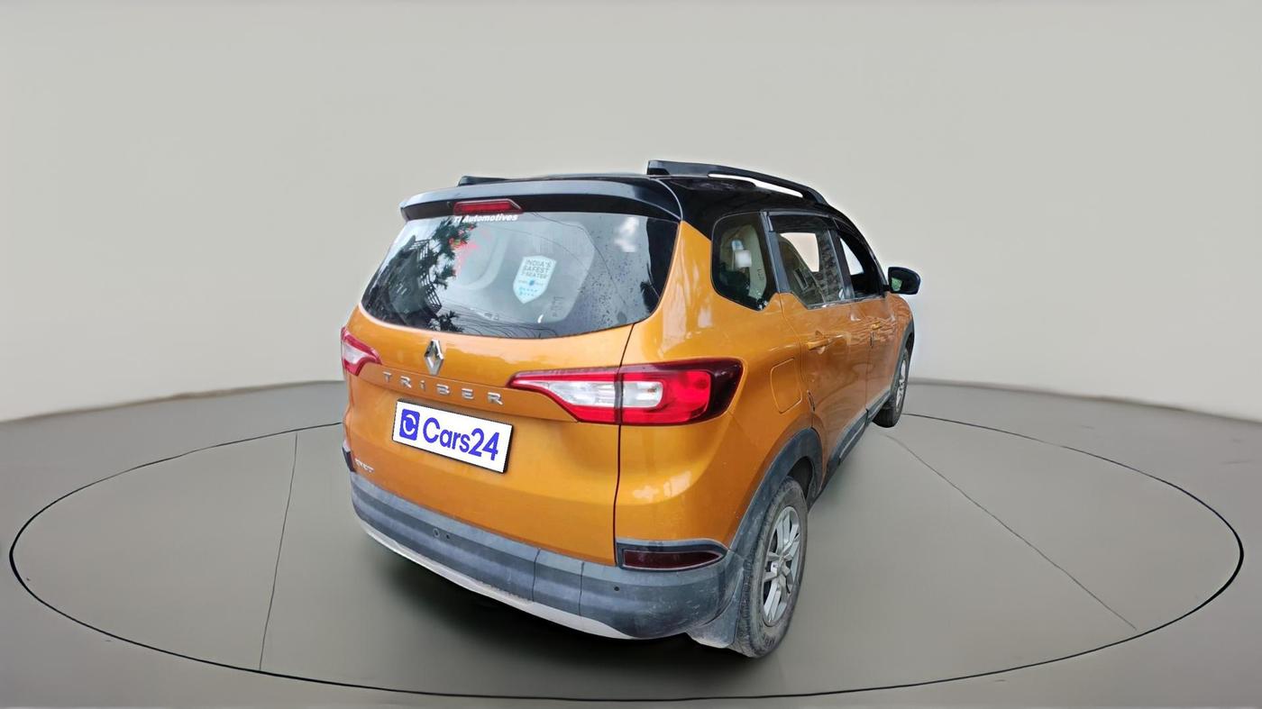 2021 Renault TRIBER RXT, Petrol, Manual, 23,401 km, exterior