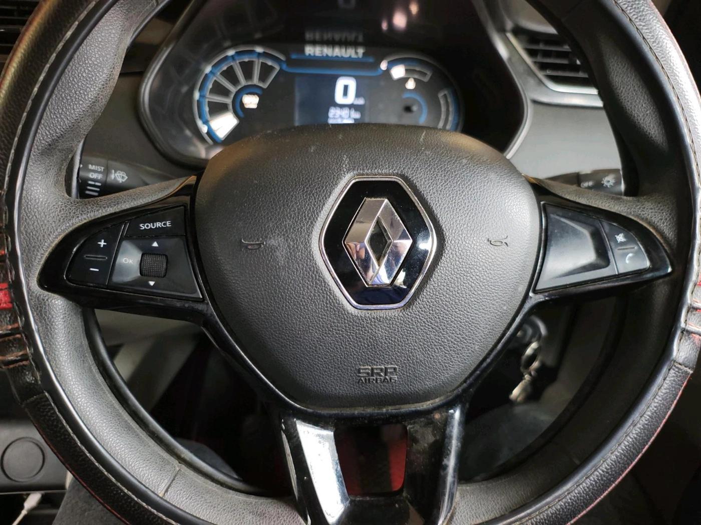 2021 Renault TRIBER RXT, Petrol, Manual, 23,401 km, interior