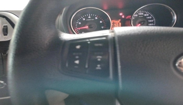 2016 Mahindra TUV300 T8 AMT, Diesel, Automatic, 53,796 km, interior