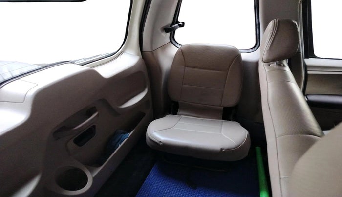 2016 Mahindra TUV300 T8 AMT, Diesel, Automatic, 53,796 km, interior