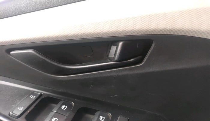 2023 Hyundai Creta E 1.5 PETROL, Petrol, Manual, 36,629 km, interior