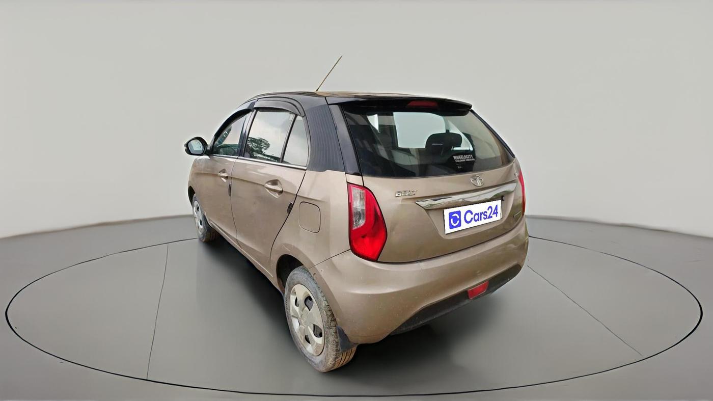2016 Tata Bolt XM REVOTRON, Petrol, Manual, 84,507 km, exterior