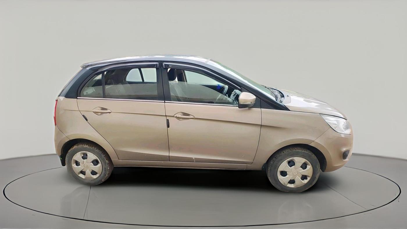 2016 Tata Bolt XM REVOTRON, Petrol, Manual, 84,507 km, exterior