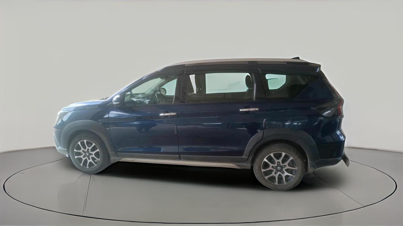 2024 Maruti XL6 ALPHA AT, Petrol, Automatic, 29,776 km, exterior