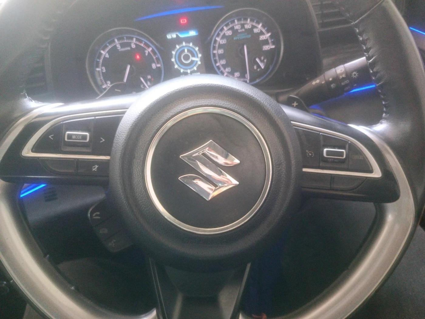 2024 Maruti XL6 ALPHA AT, Petrol, Automatic, 29,776 km, interior