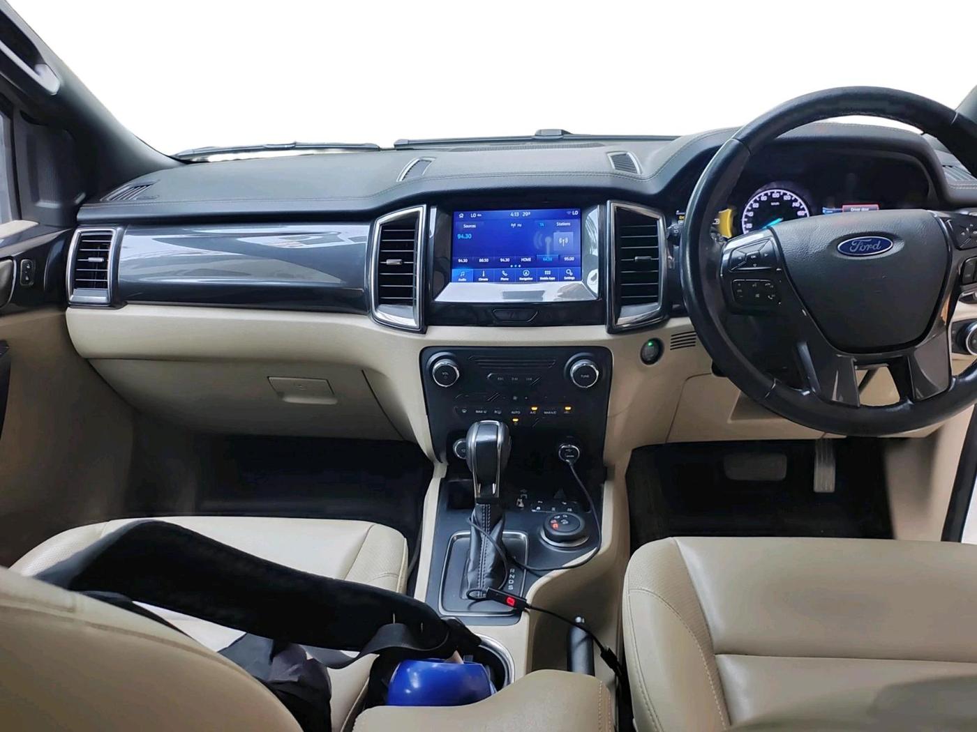 2021 Ford Endeavour TITANIUM PLUS 2.0 4X4 AT SUNROOF, Diesel, Automatic, 54,894 km, interior
