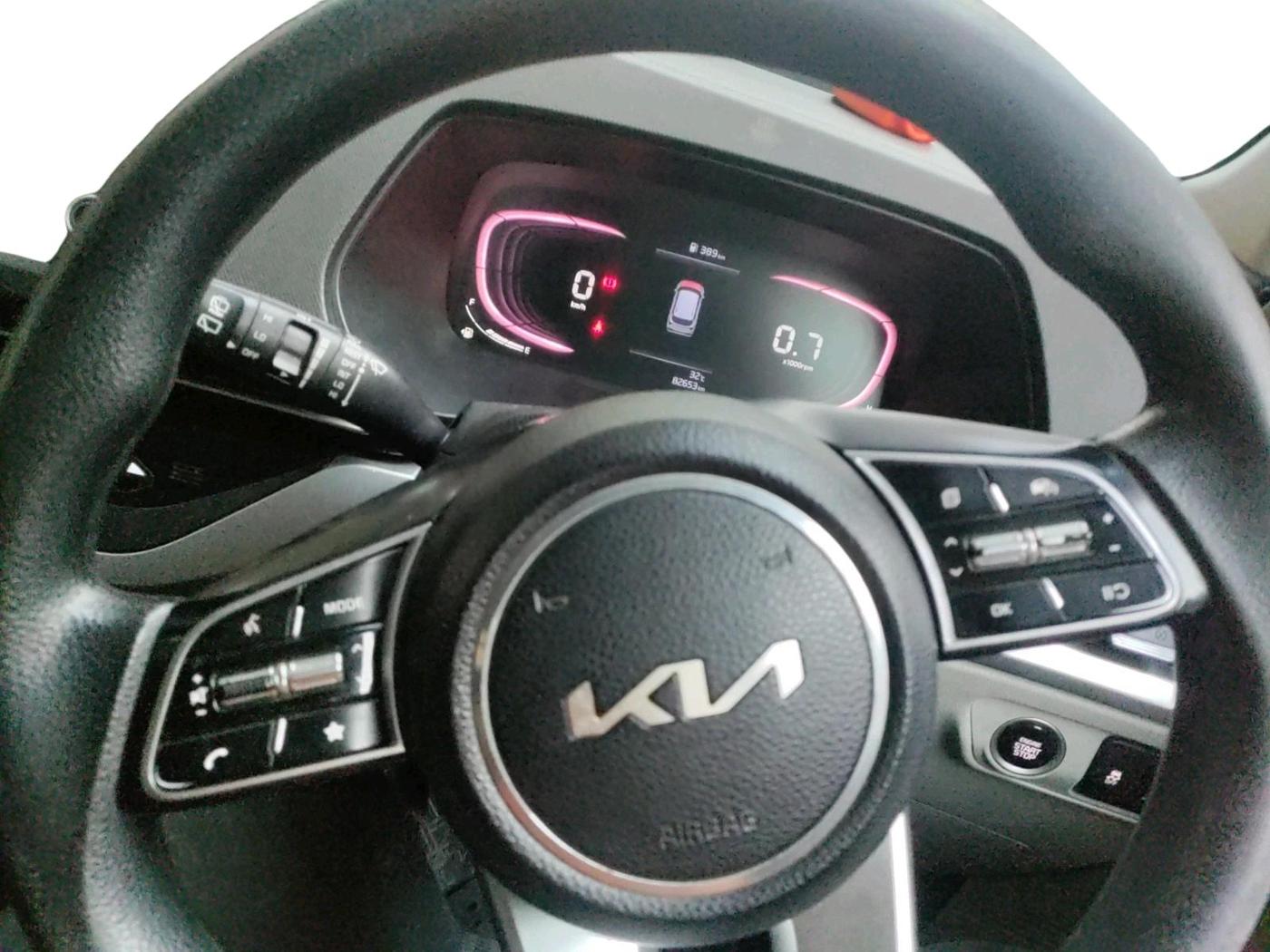 2022 KIA CARENS PRESTIGE PLUS 1.5 DIESEL 7 STR, Diesel, Manual, 82,653 km, interior