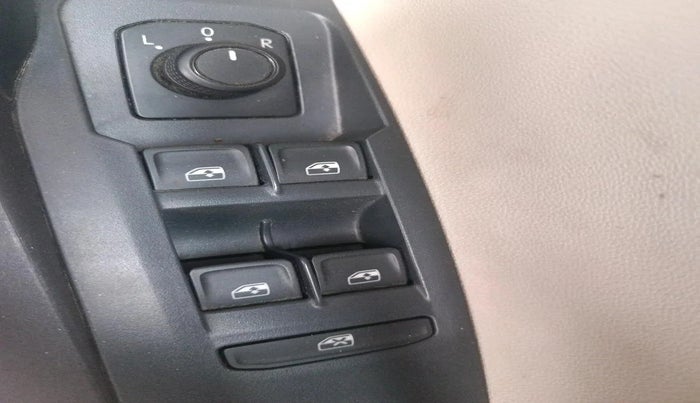 2023 Skoda SLAVIA ACTIVE 1.0L TSI MT, Petrol, Manual, 16,929 km, interior