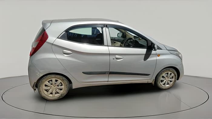 2012 Hyundai Eon SPORTZ, Petrol, Manual, 70,103 km, exterior
