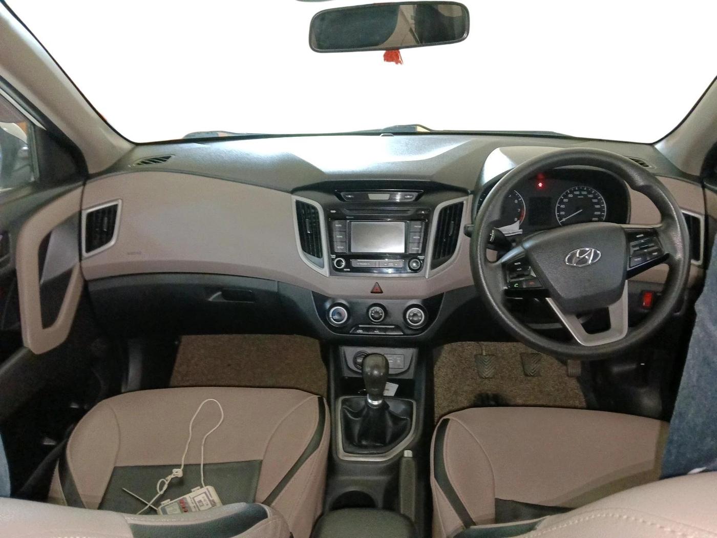 2017 Hyundai Creta E PLUS 1.6 PETROL, Petrol, Manual, 92,598 km, interior