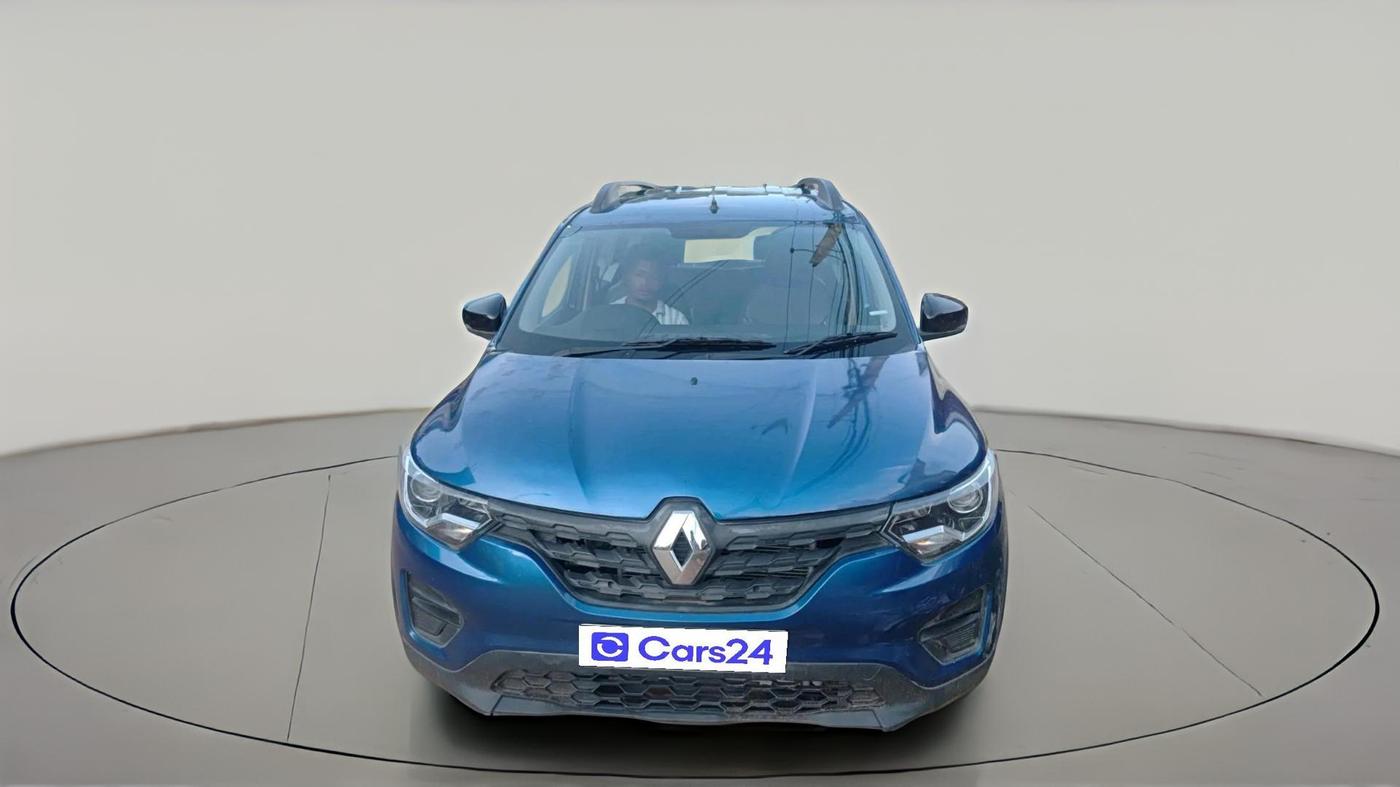 2022 Renault TRIBER RXT, Petrol, Manual, 55,946 km, exterior