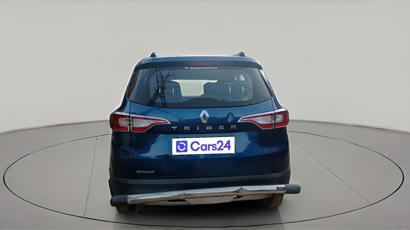 2022 Renault TRIBER RXT, Petrol, Manual, 55,946 km, exterior