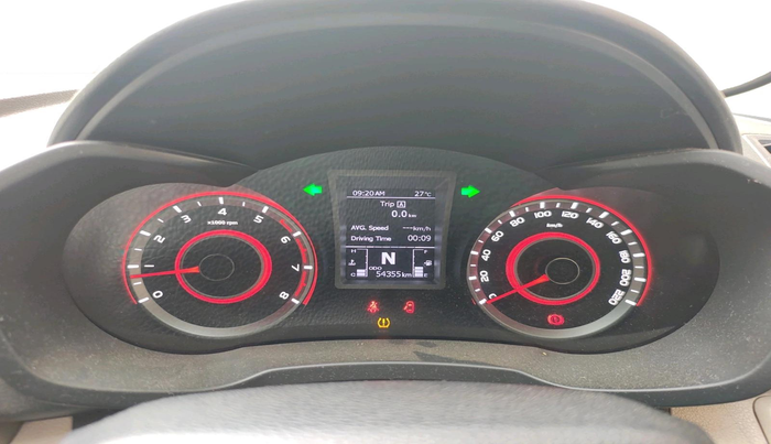 2020 Mahindra XUV300 W8 (O) 1.2 PETROL, Petrol, Manual, 54,355 km, interior