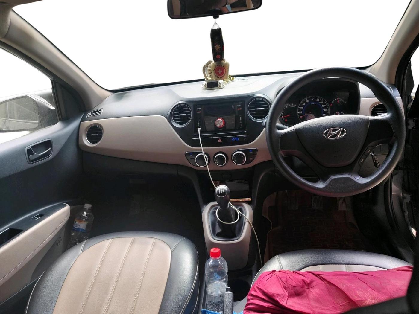 2016 Hyundai Grand i10 MAGNA 1.2 KAPPA VTVT, Petrol, Manual, 27,074 km, interior