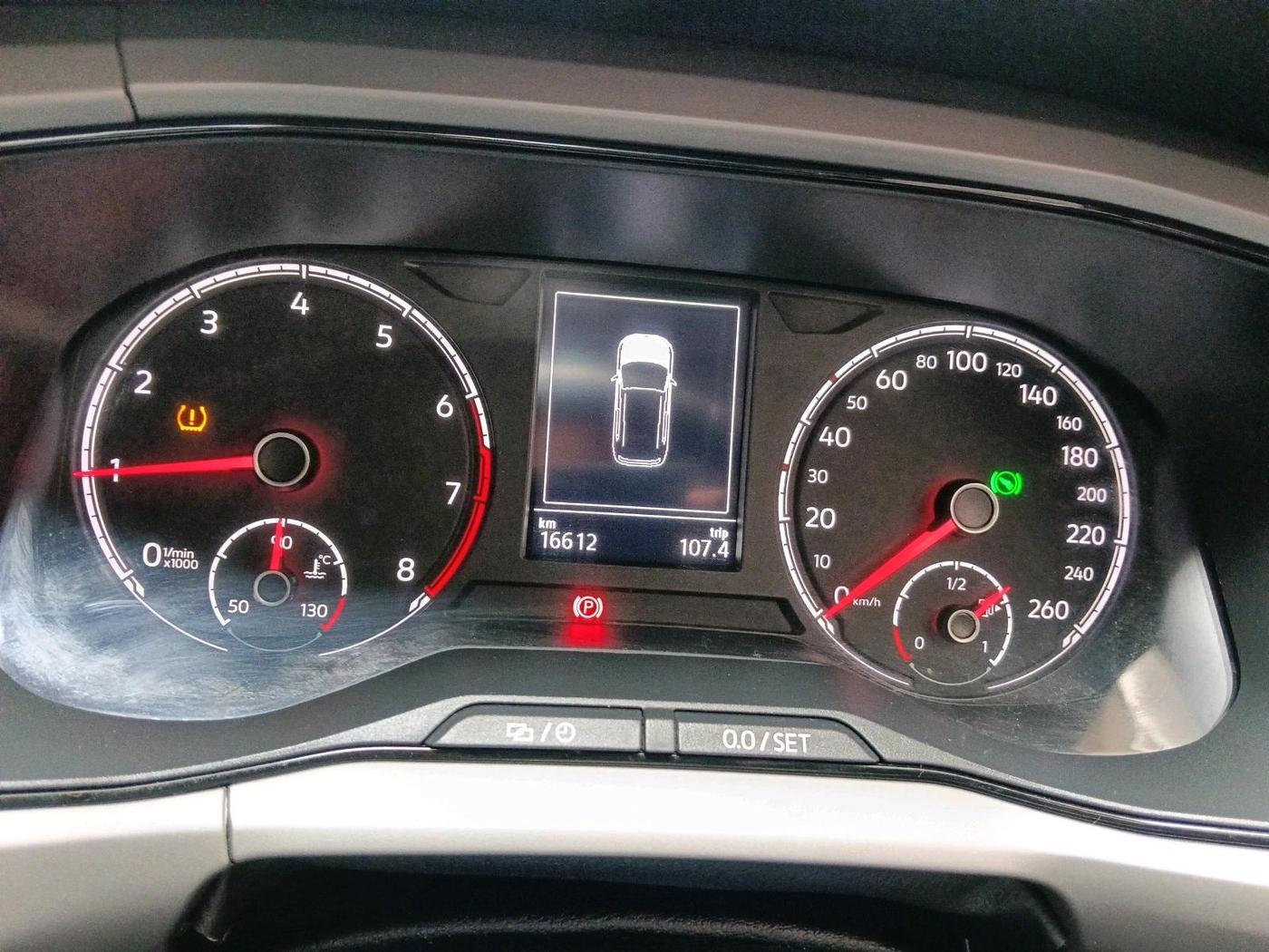 2024 Volkswagen TAIGUN HIGHLINE 1.0 TSI AT, Petrol, Automatic, 16,612 km, interior