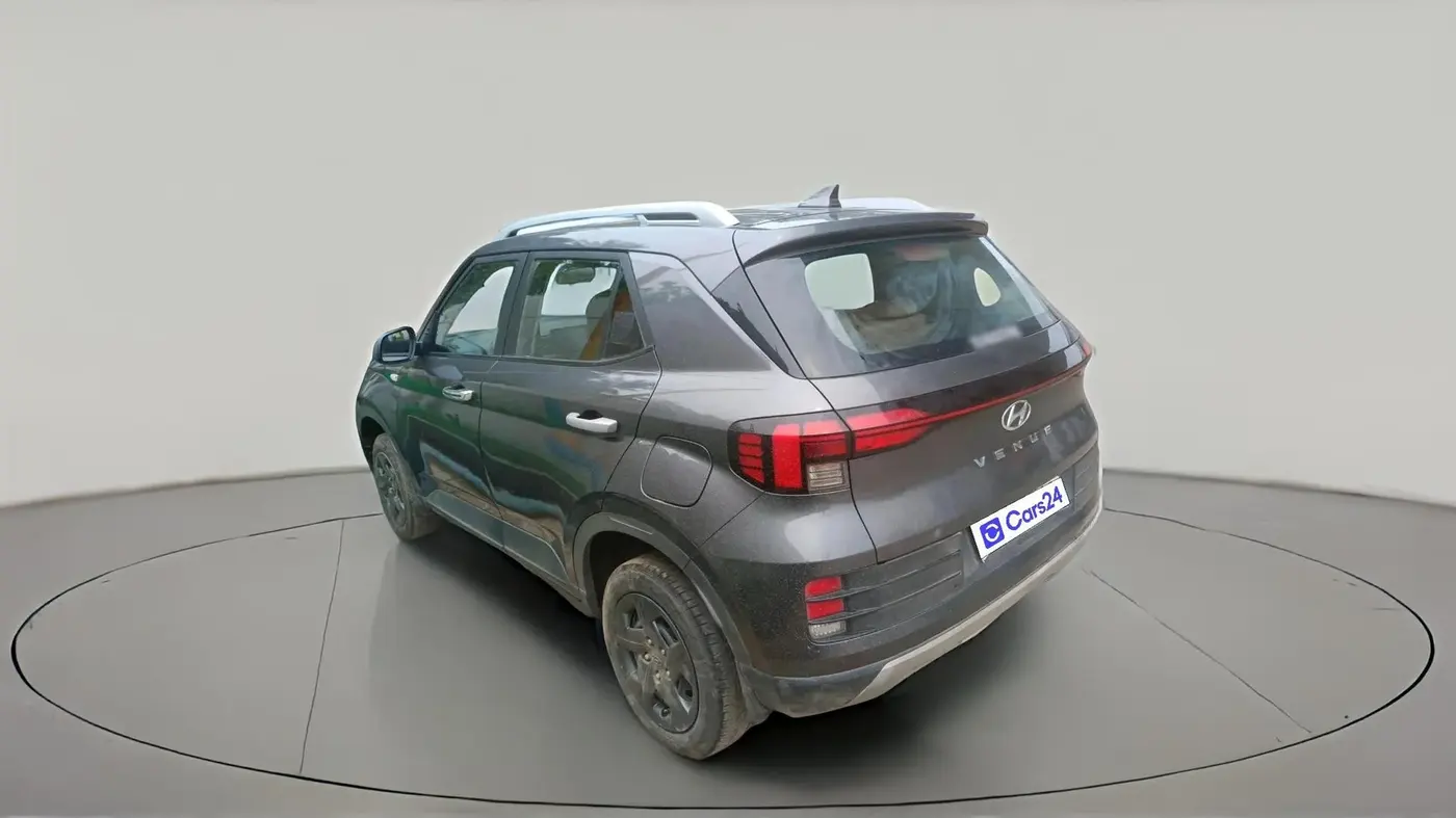 2023 Hyundai VENUE S 1.2, Petrol, Manual, 32,973 km, exterior