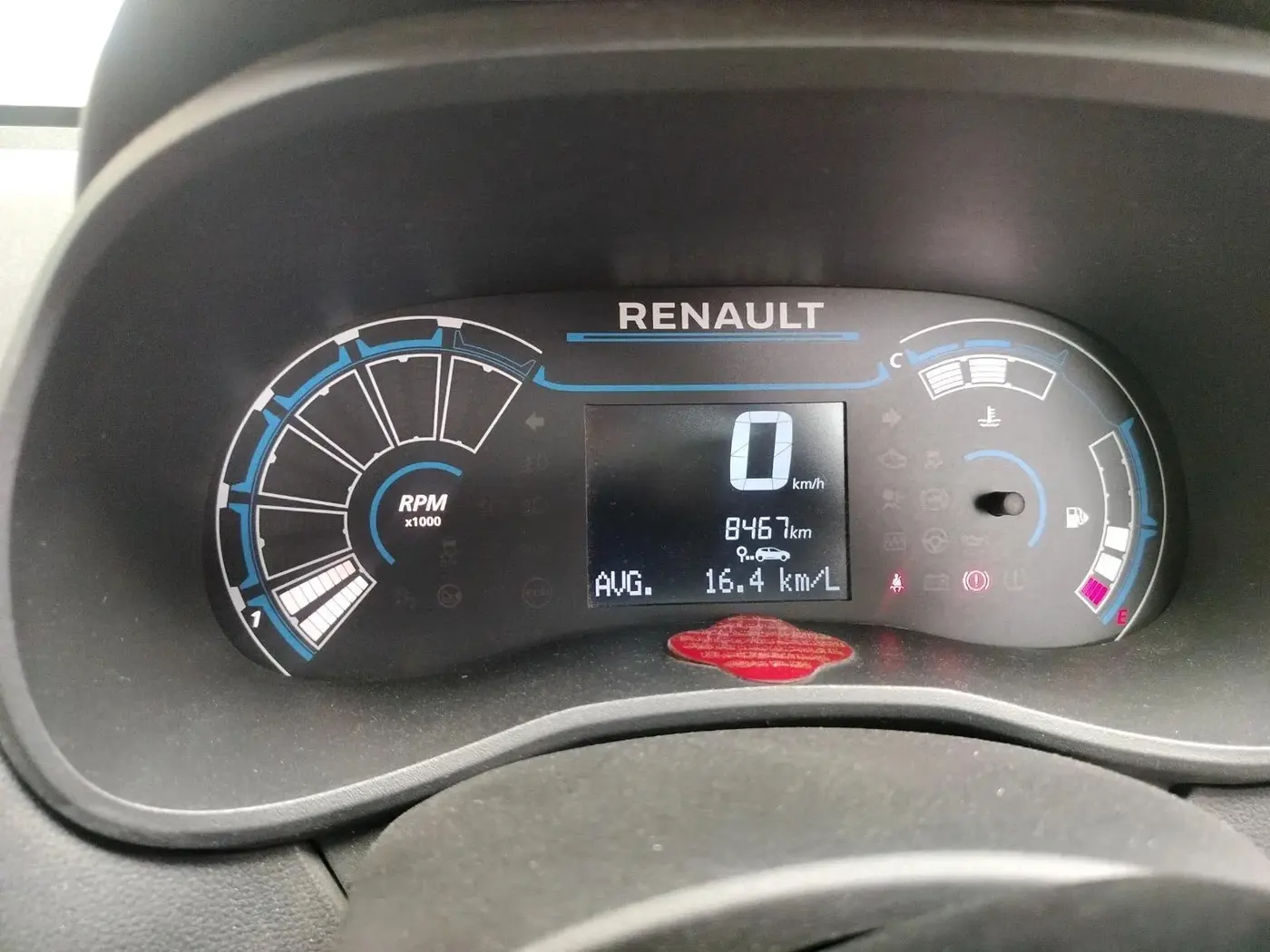 2025 Renault Kwid RXL 1.0 (O), Petrol, Manual, 8,467 km, interior